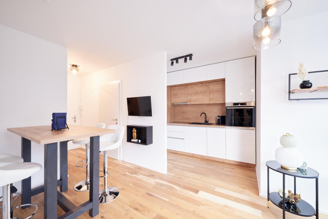Apartments Naehe Schloss Schoenbrunn Виена Екстериор снимка